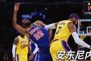 篮球内线防守实战技巧（揭秘内线守将的绝技，让你成为篮球场上的铁壁）