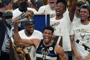 NBA2020赛季球员场均得分排行榜（NBA2020赛季最高场均得分榜单引发球迷热议，球员之间的竞争激烈）