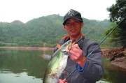 水库钓鱼的最佳路亚竿选择（挑选钓鱼路亚竿的关键因素及推荐）