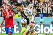 回顾德国世界杯20佳进球（精彩绽放，足坛壮丽瞬间）