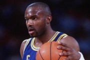 NBA最新打铁排行榜（探索NBA球员投篮准度对球队成绩的影响及优化策略）