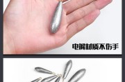 以路亚钓鱼的技巧——铅坠的应用（铅坠在路亚钓鱼中的重要性和使用技巧）