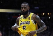 2021-2022NBA赛季球队排行榜（一览新赛季NBA球队排行榜，揭秘夺冠的热门球队及争议焦点）