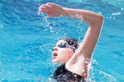 游泳肺活量技巧（通过有效训练，提高游泳肺活量，轻松畅游水中世界）